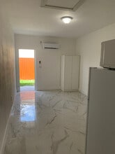 9798 SW 158th St in Miami, FL - Building Photo - Building Photo