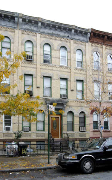 1339  Hancock Street in Brooklyn, NY - Foto de edificio