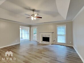 103 Creekside Dr in Dallas, GA - Building Photo - Building Photo