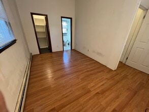 17 Towne Ln, Unit 17 Towne Ln Centereach NY in Centereach, NY - Foto de edificio - Building Photo