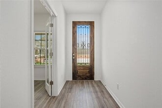 613 Silent Crk Cv in Georgetown, TX - Foto de edificio - Building Photo