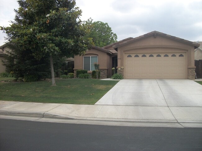 property at 1513 Silk Tree Ct