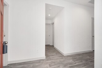 12814 Heddington Grv Ln in Houston, TX - Building Photo - Building Photo