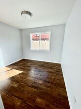 1310 Maalahi St in Honolulu, HI - Building Photo - Building Photo