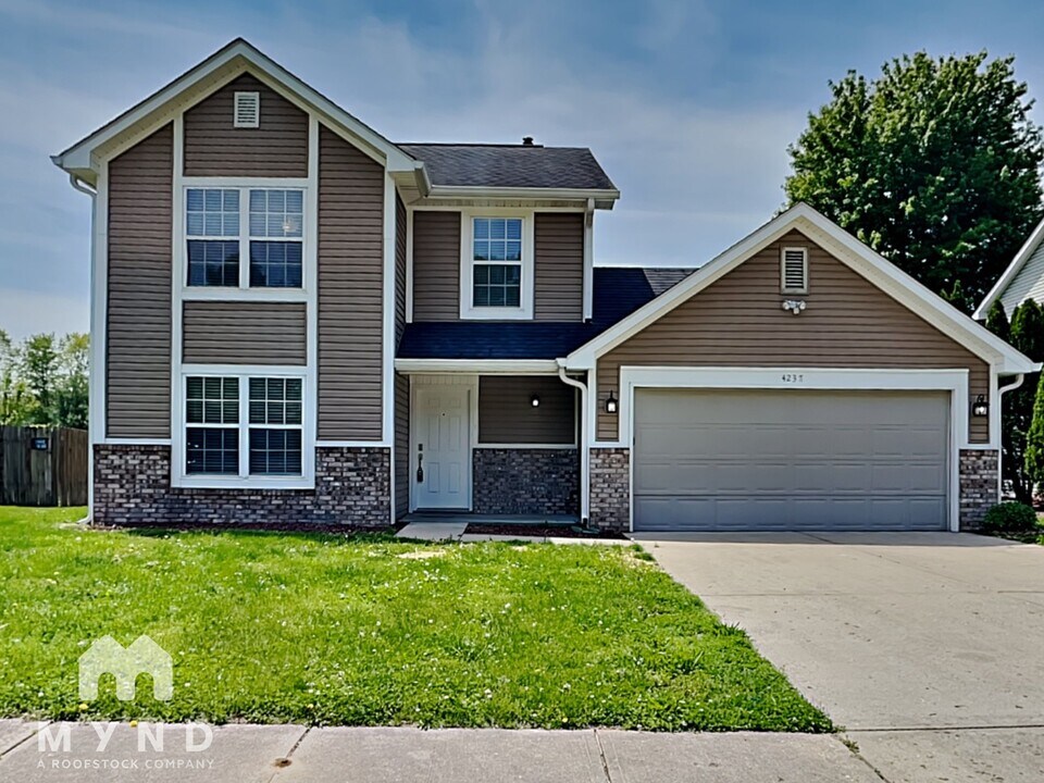 4237 Ansar Ct in Indianapolis, IN - Building Photo