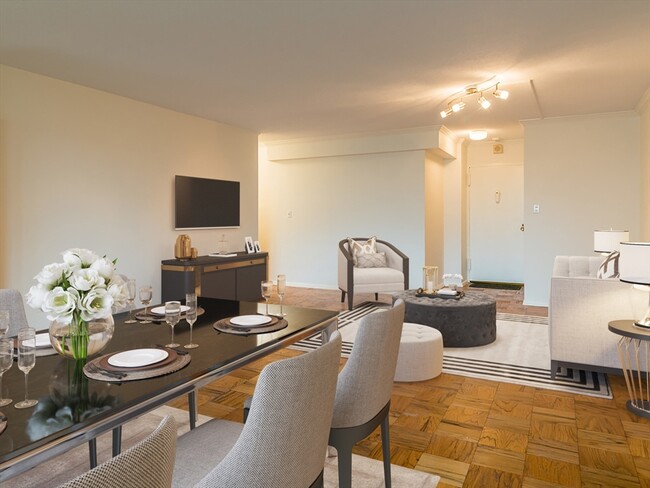 9 Hawthorne Pl in Boston, MA - Building Photo - Building Photo