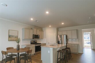 2715 Piper Dr in Atlanta, GA - Building Photo - Building Photo