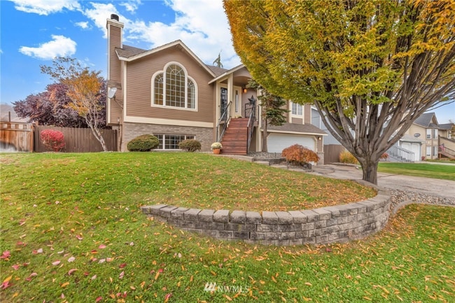 1308 Brown St in Wenatchee, WA - Foto de edificio - Building Photo