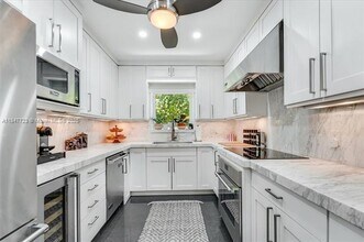7720 Mindello St in Coral Gables, FL - Building Photo - Building Photo