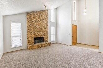 1324 Kelly Park Rd in Edmond, OK - Building Photo - Building Photo