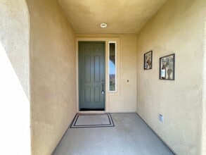 676 Mercury Ave in Lompoc, CA - Building Photo - Building Photo