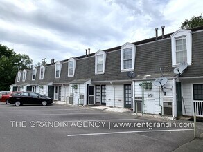 1803 Grandin Rd SW in Roanoke, VA - Building Photo - Building Photo