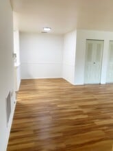 167 Pennsylvania Way, Unit 167 in North Brunswick, NJ - Building Photo - Building Photo