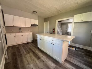 612 Edgewood Ave in Trenton, NJ - Building Photo - Building Photo