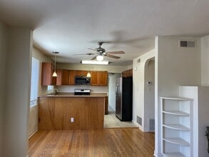 1240 Lobo Pl NE in Albuquerque, NM - Building Photo - Building Photo