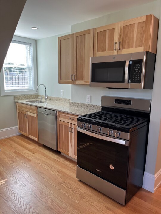 388 S Main St in Haverhill, MA - Building Photo