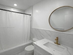 5416 Jefferson St in Hollywood, FL - Foto de edificio - Building Photo