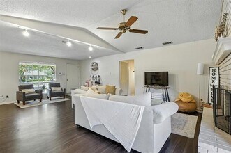 432 Sandy Trail in Richardson, TX - Building Photo - Building Photo