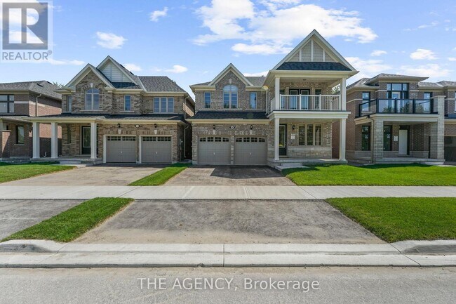 145 Dovedale Dr in Georgina, ON - Building Photo - Building Photo