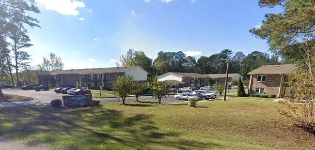 property at 611 Vanity Fair Ave