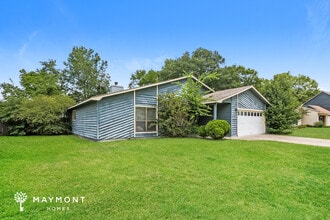 111 Train Dr in Summerville, SC - Building Photo - Building Photo