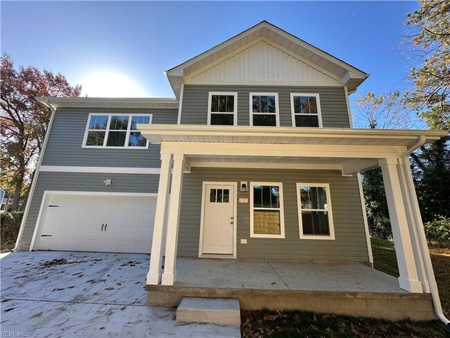 1023 Hugo St in Norfolk, VA - Building Photo - Building Photo