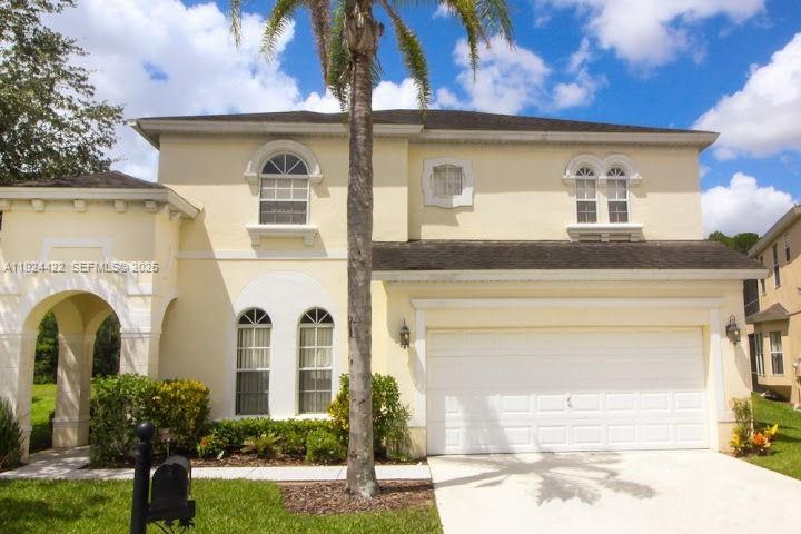 640 Tupelo Cir in Davenport, FL - Building Photo