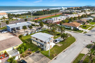 106 Sunrise Ave in Satellite Beach, FL - Building Photo - Building Photo