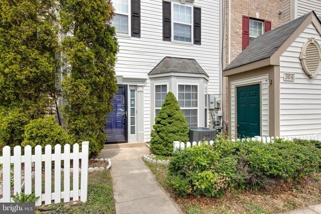 306 Roff Point Dr in Odenton, MD - Building Photo - Building Photo