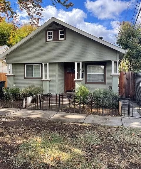 property at 216 23rd St
