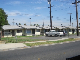 582-590 S Dudley St in Pomona, CA - Building Photo - Building Photo