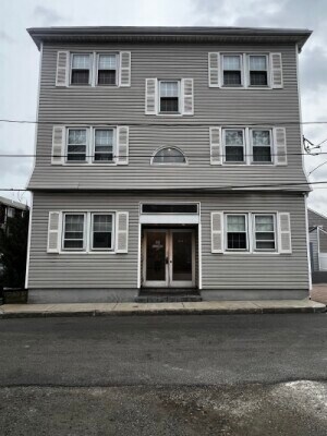 45 Division St, Unit 5 in Chelsea, MA - Building Photo