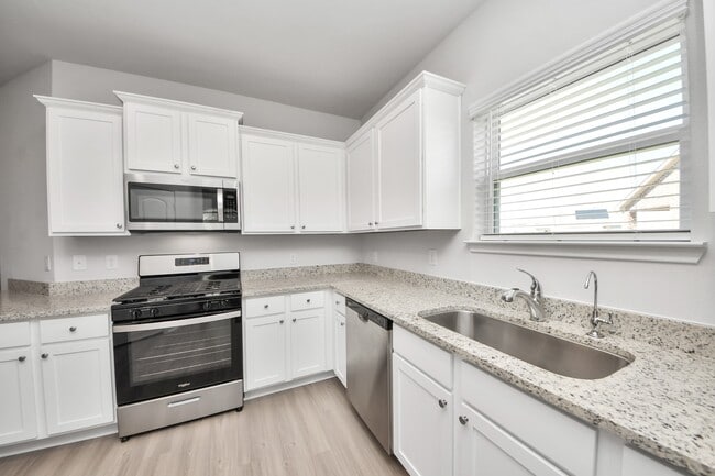 property at 3113 Foresail Ln