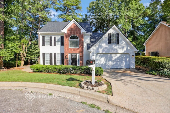 property at 806 Alta Ct