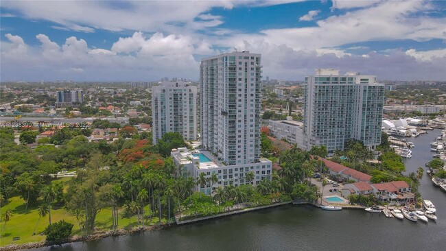 1861 NW South River Dr, Unit 2301 in Miami, FL - Building Photo - Building Photo