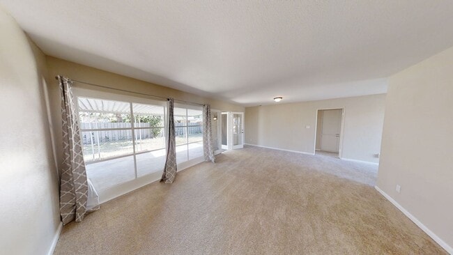 6165 Mary Ln Dr in San Diego, CA - Building Photo - Building Photo