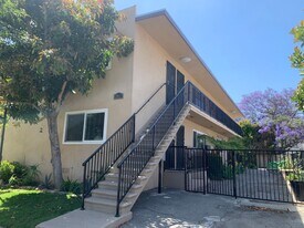 12017 Washington Pl, Unit Unit 5 in Los Angeles, CA - Building Photo