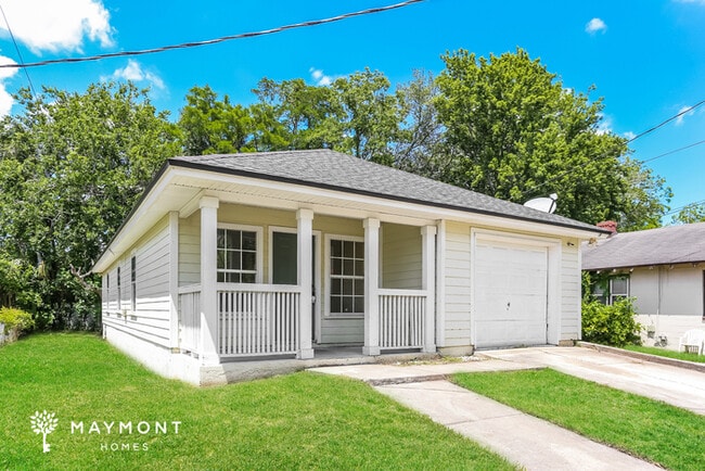 1129 W 30th St in Jacksonville, FL - Building Photo - Building Photo