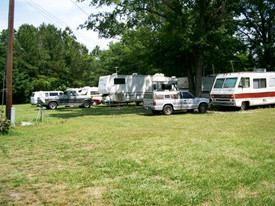 Village Oaks Family Mobile Home Park Apartments