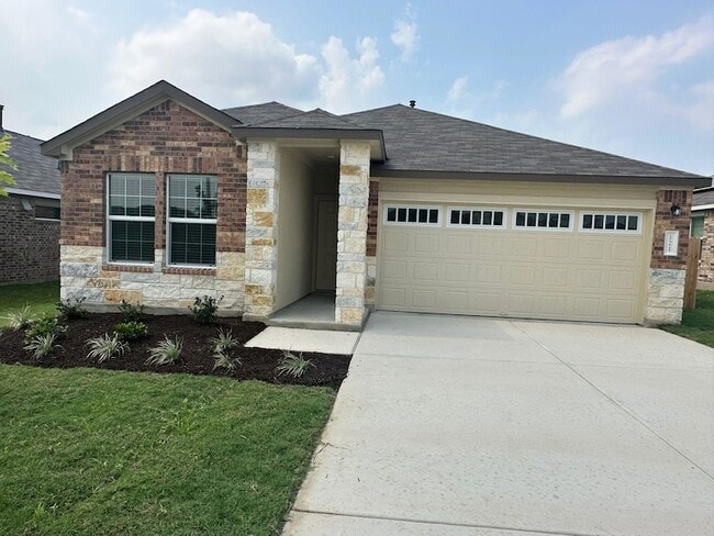 property at 121 Seminole Dr