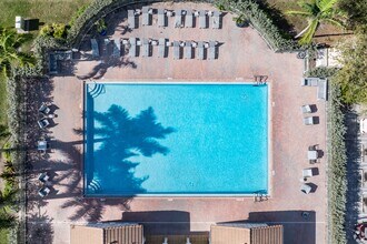 Seascape Pointe Townhomes in Homestead, FL - Building Photo - Building Photo