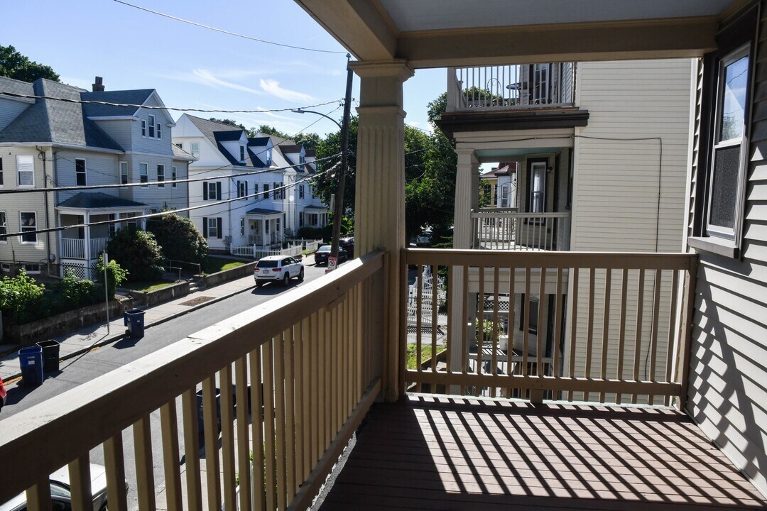 86 Elmira St, Unit #2 86 Elmira St. in Boston, MA - Foto de edificio