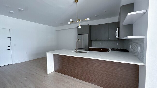 276 Duncan Ave, Unit 5 in Jersey City, NJ - Foto de edificio - Building Photo