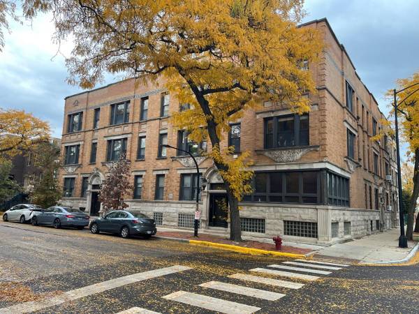 616 S Loomis St, Unit 3F