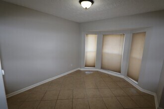 6223 Autumn Forest Dr in Houston, TX - Building Photo - Building Photo