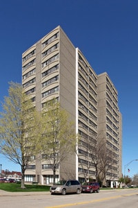Building Photo - Ashtabula Towers Apartments in Ashtabula, Ohio