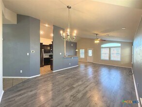 1416 Starlight Dr in Temple, TX - Building Photo - Building Photo