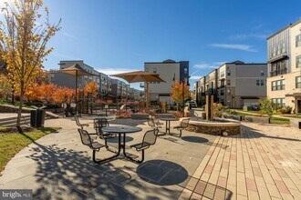 1704 Bandit Loop in Reston, VA - Building Photo - Building Photo