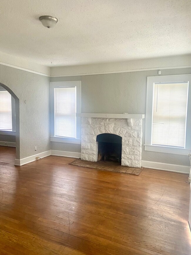 420 10th Ave S in Birmingham, AL - Foto de edificio - Building Photo