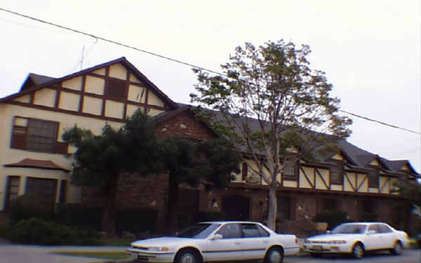 The Briarwood in Monterey Park, CA - Foto de edificio